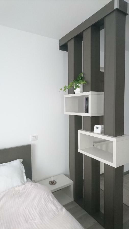 Life Apartment Brasov